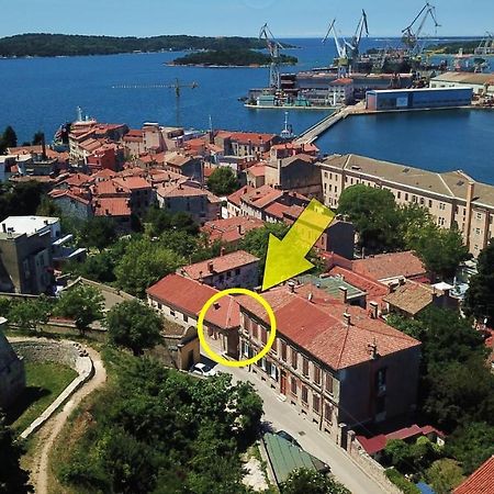 Apartment Castle Pula Exterior foto